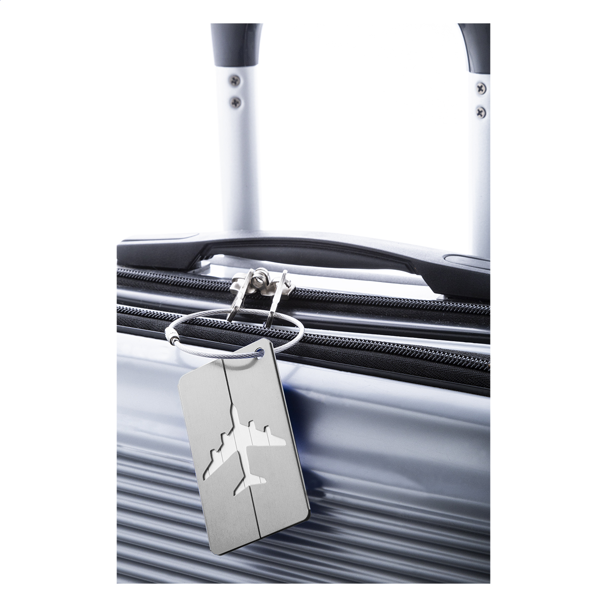 ap808121-21-fc1_99iuloqy.png